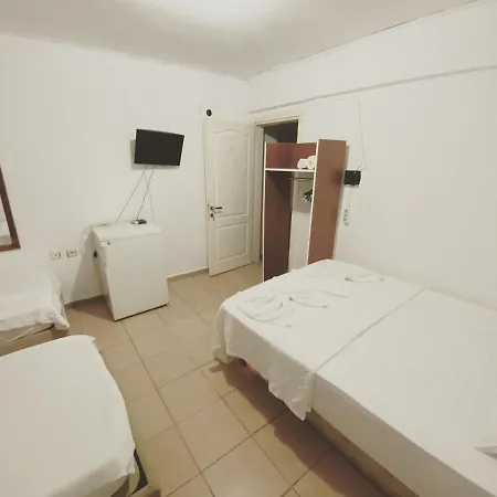 Denge Pansiyon * Datça